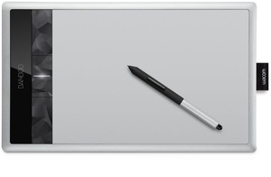 Wacom Bamboo Fun Pen & Touch Medium - 2011 Edition