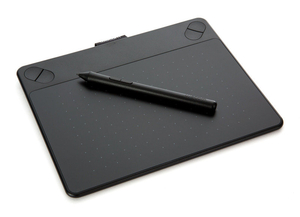 Wacom Intuos Photo Creative Pen & Touch Small Tablet Black
