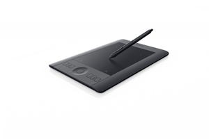 Wacom Intuos Pro Small Graphics Tablet