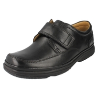 Clarks Swift Turn Wide Fitting Touch Fastening Strap Shoes